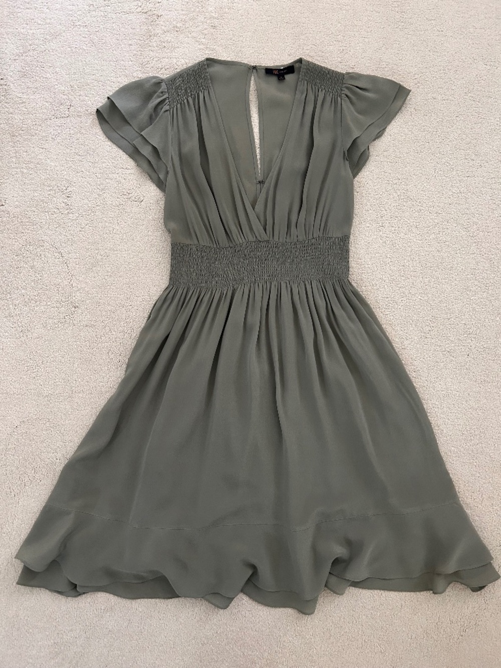 Sage green 100% silk dress Frye size Small